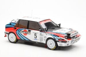 Lancia Delta Integrale 16V #5 J. Kankkunen / J. Piironen Rally Safari 1990 IXO 1:18 18RMC139C Métal Moulé — image 4 sur 6