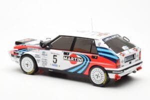 Lancia Delta Integrale 16V #5 J. Kankkunen / J. Piironen Rally Safari 1990 IXO 1:18 18RMC139C Métal Moulé — image 5 sur 6