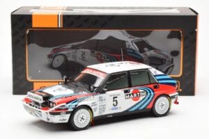 Lancia Delta Integrale 16V #5 J. Kankkunen / J. Piironen Rally Safari 1990 IXO 1:18 18RMC139C Métal Moulé — image 6 sur 6