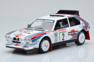 Lancia Delta S4 #2 M. Alen / I. Kivimaki Rally San Remo 1986 IXO 1:18