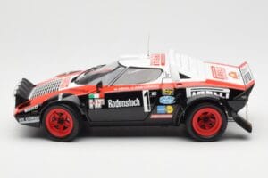 Lancia Stratos HF #1 Hunsruck Rally 1978 Kyosho 1:18 08130D Métal Moulé — image 4 sur 8