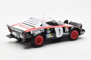 Lancia Stratos HF #1 Lancia Pirelli W. Rohrl / C. Geistdorfer Winners Dynabit Saarland Rallye 1978 Minichamps 1:18 155781701  — image 2 sur 6