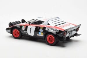 Lancia Stratos HF #1 Lancia Pirelli W. Rohrl / C. Geistdorfer Winners Dynabit Saarland Rallye 1978 Minichamps 1:18 155781701  — image 5 sur 6