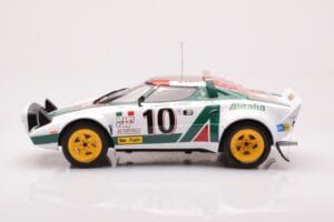 Lancia Stratos HF #10 S. Munari / S. Maiga Rally Monte Carlo 1976 IXO 1:18 18RMC162A Métal Moulé — image 3 sur 6