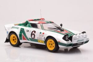 Lancia Stratos HF #6 B. Waldegård / H. Thorszelius Rally Monte Carlo 1976 IXO 1:18 18RMC162B Métal Moulé — image 4 sur 6
