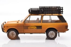 Land Rover Defender 90 Camel Trophy Sumatra 1981 Almost Real 1:18 810107 Métal Moulé — image 4 sur 8