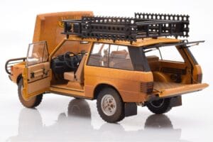 Land Rover Defender 90 Camel Trophy Sumatra 1981 Almost Real 1:18 810107 Métal Moulé — image 5 sur 8