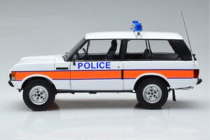 Land Rover Range Rover Police Almost Real 1:18 810115 Métal Moulé — image 4 sur 9
