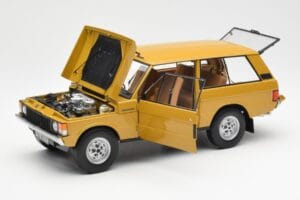 Land Rover Range Rover Classic Jaune Almost Real 1:18 ALM810103 Métal Moulé — image 2 sur 8