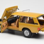 Land Rover Range Rover Classic Jaune Almost Real 1:18 ALM810103 - image 5 of 8