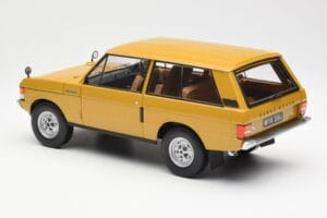 Land Rover Range Rover Classic Jaune Almost Real 1:18 ALM810103 Métal Moulé — image 7 sur 8