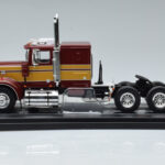 Marmon CHDT Rouge Or IXO 1:43 - image 3 of 6