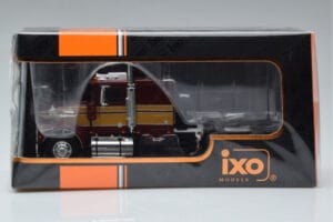 Marmon CHDT Rouge Or IXO 1:43 TR157 Métal Moulé — image 6 sur 6