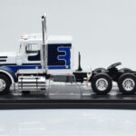 Marmon CHDT Blanc Bleu IXO 1:43 - image 2 of 4