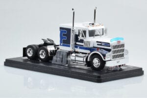 Marmon CHDT Blanc Bleu IXO 1:43 TR083 Métal Moulé — image 3 sur 4