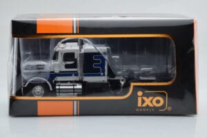 Marmon CHDT Blanc Bleu IXO 1:43 TR083 Métal Moulé — image 4 sur 4