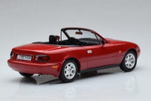 Mazda MX-5 NA Norev 1:18 188020 Métal Moulé — image 4 sur 8
