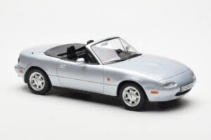 Mazda MX-5 NA Argent Norev 1:18 188023 Métal Moulé — image 5 sur 7