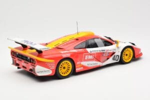 McLaren F1 GTR #40 J. O'Rourke / M. Sugden / P. Auberlein EMI 24 Hours of Le Mans 1996 UT Models 1:18 39820 Métal Moulé — image 2 sur 6