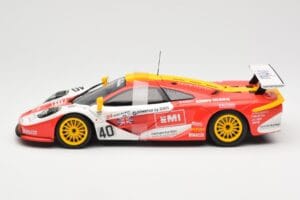 McLaren F1 GTR #40 J. O'Rourke / M. Sugden / P. Auberlein EMI 24 Hours of Le Mans 1996 UT Models 1:18 39820 Métal Moulé — image 3 sur 6