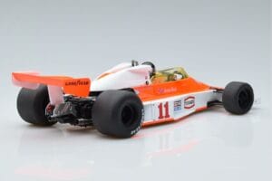 McLaren M23 #11 J. Hunt F1 World Champion 1976 MCG 1:18 MCG18612F Métal Moulé — image 2 sur 6