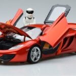 McLaren MP4-12C Avec Figurine Stig Top Gear Minichamps 1:18 519101330 Métal Moulé - image 2 of 7