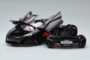 McLaren P1 Noir Mat AUTOart 1:18 76027 Métal Moulé — image 2 sur 9