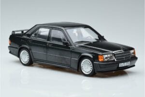 Mercedes 190 E 2.3-16 Cosworth W201 Norev 1:18 183830 Métal Moulé — image 5 sur 7
