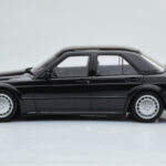 Mercedes 190E W201 2.5-16 Evo I Noir Otto 1:18 - image 3 of 6