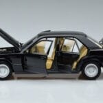 Mercedes 190 E W201 Édition Limitée Norev 1:18 183823 Métal Moulé - image 4 of 10