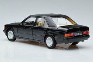 Mercedes 190 E W201 Édition Limitée Norev 1:18 183823 Métal Moulé — image 7 sur 10