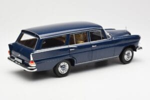 Mercedes 200 Universal W115 Bleu Norev 1:18 183599 Métal Moulé — image 3 sur 8