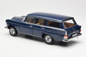 Mercedes 200 Universal W115 Bleu Norev 1:18 183599 Métal Moulé — image 7 sur 8