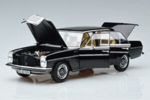 Mercedes 200 W115 Édition Limitée Norev 1:18 183775 Métal Moulé — image 2 sur 8