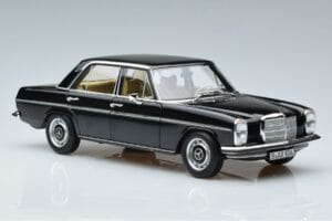 Mercedes 200 W115 Édition Limitée Norev 1:18 183775 Métal Moulé — image 6 sur 8