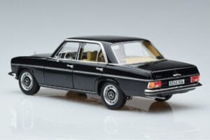 Mercedes 200 W115 Édition Limitée Norev 1:18 183775 Métal Moulé — image 7 sur 8
