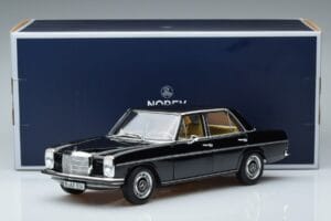 Mercedes 200 W115 Édition Limitée Norev 1:18 183775 Métal Moulé — image 8 sur 8