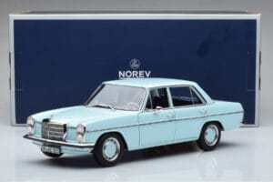 Mercedes 200 W115 Norev 1:18 183777 Métal Moulé — image 7 sur 7