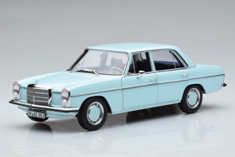 Mercedes 200 W115 Norev 1:18 183777 Métal Moulé
