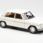 Mercedes 200 W115 Blanc Norev 1:18 183770 - image 6 of 8
