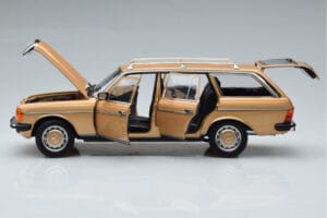 Mercedes 200T S123 Beige Norev 1:18 183738 Métal Moulé — image 4 sur 9