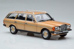 Mercedes 200T S123 Beige Norev 1:18 183738 Métal Moulé — image 6 sur 9