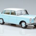 Mercedes 220 S W111 Bleu Norev 1:18 183920 Métal Moulé - image 5 of 7