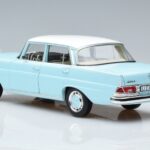 Mercedes 220 S W111 Bleu Norev 1:18 183920 Métal Moulé - image 6 of 7