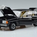 Mercedes 230E W123 Édition Limitée Norev 1:18 183711 Métal Moulé - image 2 of 8