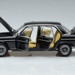 Mercedes 230E W123 Édition Limitée Norev 1:18 183711 Métal Moulé - image 4 of 8