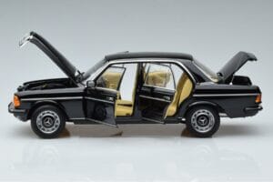 Mercedes 230E W123 Édition Limitée Norev 1:18 183711 Métal Moulé — image 4 sur 8