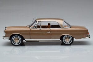 Mercedes 250 SE Coupe W111 Or Métallisé Norev 1:18 183759 Métal Moulé — image 4 sur 7