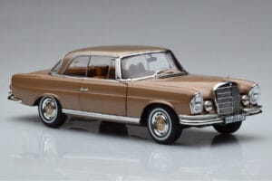 Mercedes 250 SE Coupe W111 Or Métallisé Norev 1:18 183759 Métal Moulé — image 5 sur 7