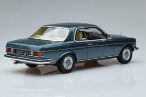 Mercedes 280 CE C123 Bleu Otto 1:18 OT627 Résine — image 2 sur 6